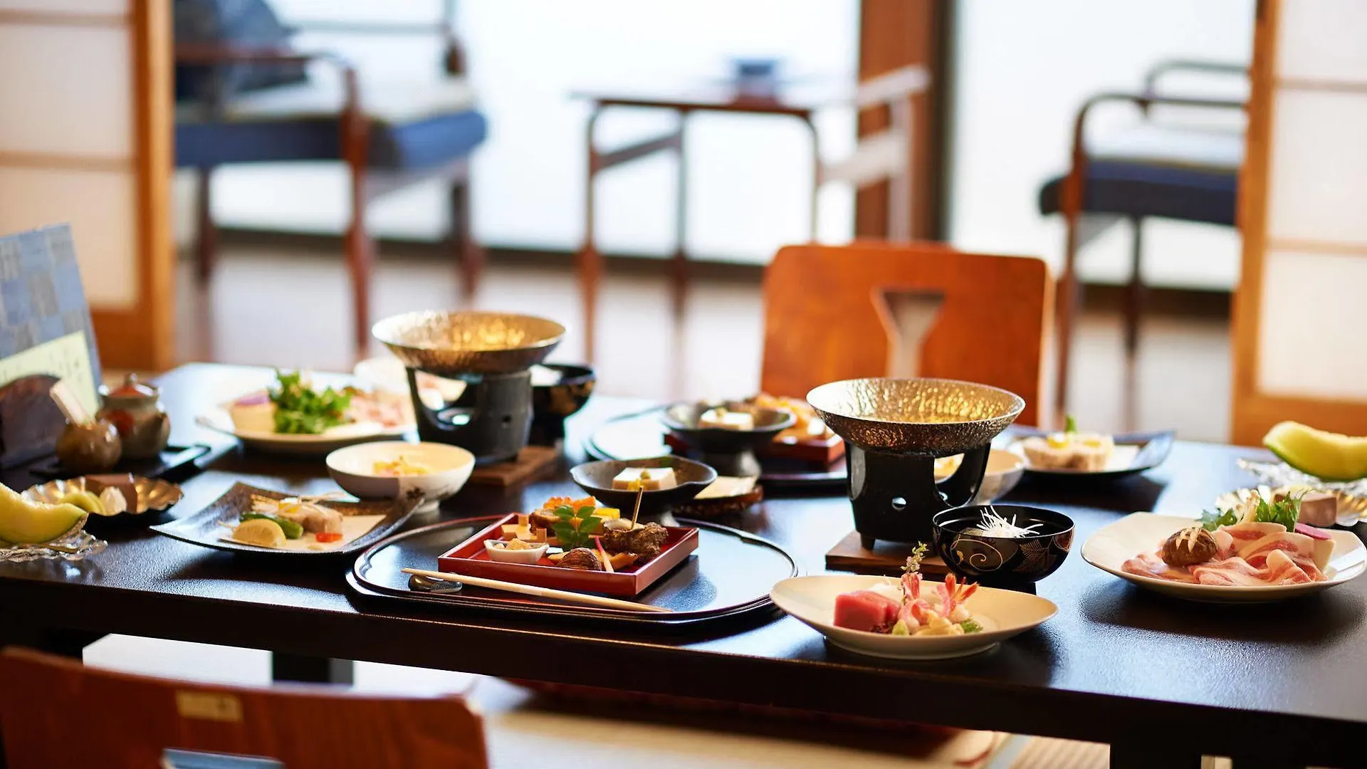 Gorakan Hakone 3*,  Japan